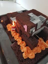 Minecraft Cow On A Roast Cake Chocolat And Fondant Buttercreme Flames Cow Cakes Cool Birthday Cakes Cake