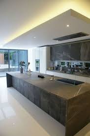 21 Exemples De Cuisine De Luxe Pour Vous Inspirer En 2020 Cuisine Design Moderne Cuisine Moderne Maison Design