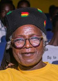 Jule Martin Sandwidi alias Jimas Sandwidi. Artistes musiciens reggaeman  Burkinabè connu par le grand public Burkinabè avec son titre "sakda naaba"  Son nouveau clip et l'ancien, lequel est votre coup de coeur.