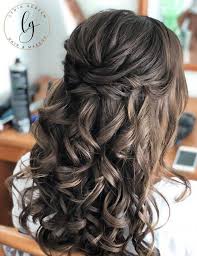 Dieser pinnwand folgen 238 nutzer auf pinterest. Sale Curly Half Up Lydia Gerzen In 2020 Frisur Lange Haare Locken Hochzeitsfrisuren Lange Haare Hochsteckfrisuren Lange Haare