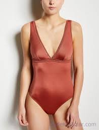 Bikini Mayo Modelleri Panosundaki Pin