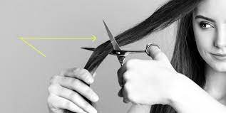 For short layered hair, use a rat tail comb. How To Cut Your Own Hair At Home 2021 How To Give Yourself A Trim