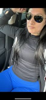 I am thrilled to be mother of 3 boxers now. This is the perfect life! (My  Fave is the old one…)