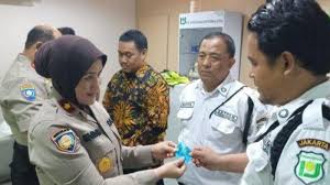 Buka browser hp (admin menggunaka chrome). Memahami Fungsi Kta Satpam Dan Penomoran Registrasi Media Informasi Satpam