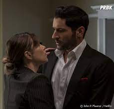 Bloody celestial…, with scene descriptions. Lucifer Saison 5 Partie 2 Une Sortie Prevue Pour Decembre Le Showrunner Repond Purebreak