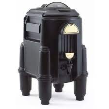 Its thick, reinforced lid is fitted with a rubber gasket to ensure high performance and superior temperature retention, helping to maintain the hot or cold temperatures of your beverages for up to 8 hours. Cambro Csr5110 5 Gal Camserver Insulated Beverage Dispenser Black