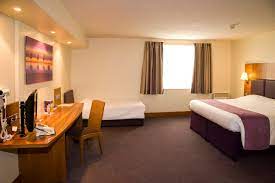 Hotel premier inn wembley park smješten je 5 minuta hoda od slavnog londonskog stadiona i arene wembley te nudi moderne sobe s besplatnim bežičnim pristupom internetu (wifi). Premier Inn London Wembley Park Hotel Zimmer Fotos Und Bewertungen Tripadvisor