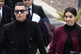 Resides in laguna woods, ca. Kenapa Cristiano Ronaldo Dan Georgina Rodriguez Belum Menikah Halaman All Kompas Com