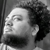 9 "Chris Moises" profiles