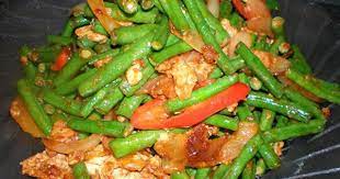 Kacang Panjang Goreng Telur Dan Ikan Masin