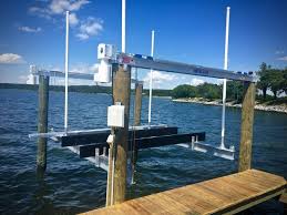 We've explain the types of boat lifts you can use, as well as the cradle styles you should consider for your toon. Boat Lift Hi Tide