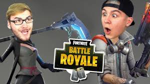 Ich hab gesehen das dein vater ein video geschnitten hat und mach videos von fortnite alle liken damit er es sieht. Hilfe Roman Hilfeeeeeeeeeeeeee Fortnite Battle Royale Deutsch Hd Youtube