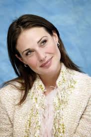 After death threats to his wife, they are taken into protective custody. Claire Forlani Claire Forlani Photo 6589514 Fanpop