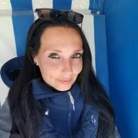 10+ Profile mit dem Suchbegriff „Laura Ernst“