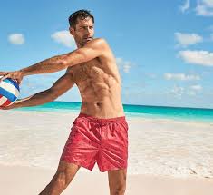 Preparati alla stagione estiva con i costumi mare uomo di calzedonia. Costumi Uomo 2019 Boxer E Slip Mare E Piscina Prezzi Novita