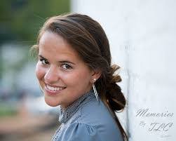 Tracy Callahan's Instagram, Twitter & Facebook