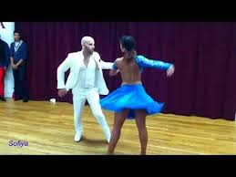 грязные танцы I Ve Had The Time Of My Life Otlichnogo Nastroeniya Druzya Kniga Lyubvi Youtube Luchshie Pesni Tanec Tancy