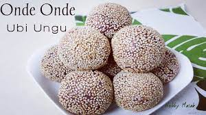 Nah, penasaran nih mbak, aku lagi kangen onde2 pingin coba, cari2 resep ada yg campuran tepung ketannya pake tepung beras. Membuat Kue Tradisional Onde Onde Ubi Ungu Isi Selai Kacang Hijau Olahan Ubi Ungu Youtube