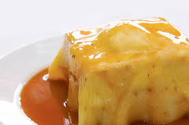 As well as the francesinha, typical porto food includes tripas à moda do porto (a tripe dish only really found in porto), bacalhau à gomes de sá. Francesinha A Moda Do Porto No Murphy S