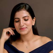 Shop Scarlet Floret Diamond Pendant Online