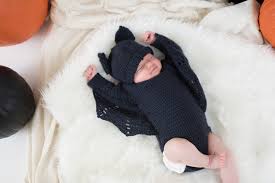 Crochet flowers are so quick and easy to make, they're perfect for beginners. Frightfully Adorable Baby Bat Set I Like Crochet