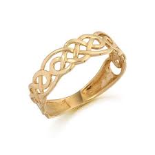 9ct Gold Celtic Ring 3242 Crafted In Ireland From Lasting 9k Gold This Unisex Celtic Wedding Ring Design Reveals The Sleek And Mo Celtic Rings Celtic Knot Ring Celtic Wedding Rings