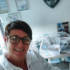 We love to be with our family and friends and I can tell you that lots of  eating will be involved. Julia Barr Last night saw our annual bestie Greek  evening hosted