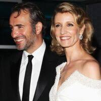 La série est l'adaptation par isabelle camus et hélène jacques de la comédie de situation. Alexandra Lamy Comment Elle S Est Remis De Sa Rupture Avec Jean Dujardin Gala