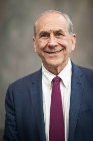 Bruce Moen's Instagram, Twitter & Facebook