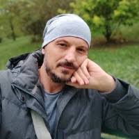 Emir Agic's Instagram, Twitter & Facebook