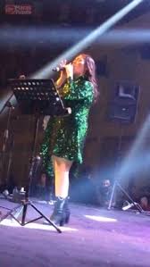 Tuğçe kandemir hakkında merak edilen müzik kariyeri. Kahramanmaras A Gelen Tugce Kandemir In Konserinde Rezalet Haberin Fotograflari