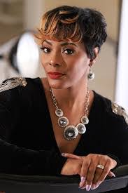 Sylvia Wray's Instagram, Twitter & Facebook