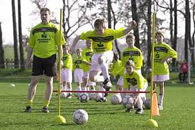 · updated about a year ago · taken in altenbergen, thuringen, germany. Trainingsubungen Fussball Ubungen Fur Dein Training Soccerdrills De