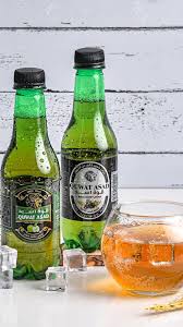 من عاداتنا وتقاليدنا اليمنية الحلوة, إن كل جمعة يجتمع الأهل عند واحد وأكيد  مع مشروب قوة أسد .., والجمعة هذه الجلسة عند أبو ليث 😊, وأنتو أين جلستكم؟