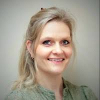 20+ "Amanda Smits" profiles