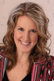 Amber Figg's Instagram, Twitter & Facebook