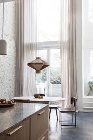 Un Decor Neutre Monochrome Chaleureux Avenue Design Studio Rotterdam Terrace En 2020 Decoration Maison Architecte Interieur Interieur De Luxe
