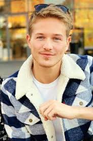 Labeuvrière: le procès du CRS qui a tué Rémi Bourdon dans un accident de  voiture