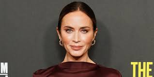 Emily Blunt's Forgotten Prime Video Western Miniseries Is the Perfect  Weekend Binge