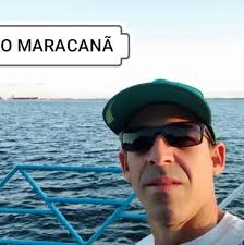 Meus amigos, ESTUDEM! estudem muito para viver essa experiência de adquirir  um enxoval para um curso de formação. Não há preço que pague esse momento  em que você vai começando “cair a