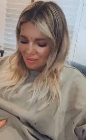 A pățit ceva gina pistol? Exclusiv Ce Nume I A GÄƒsit Gina Pistol FetiÈ›ei Ei ReÈ›ete È™i Vedete