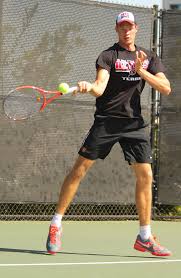 Three Aztecs Advance in Southwest Regionals