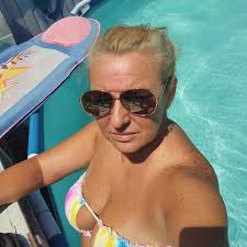 Samantha Held (@samholiday) • Instagram photos and videos