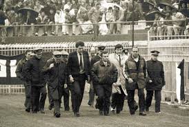 Ακυρώθηκε γκολ του ελ αραμπί, που όμως στη συνέχεια άνοιξε το σκορ. Paok Olympiakos 6 1 To Istoriko Mats Twn Serrwn Sthn Mayrh Hmera Twn Ery8roleykwn Pics Vids Sdna