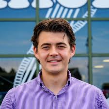 The people behind the "UK Van Dealer of the Year"