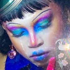 Eldon English's Instagram, Twitter & Facebook