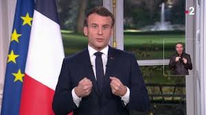 Francia, la promessa di Macron nel discorso di fine anno: 