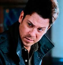 A fake Christian Kane tried to follow me