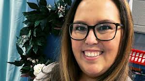 Lea Bentley's Instagram, Twitter & Facebook