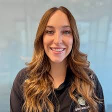 Heather Vest's Instagram, Twitter & Facebook